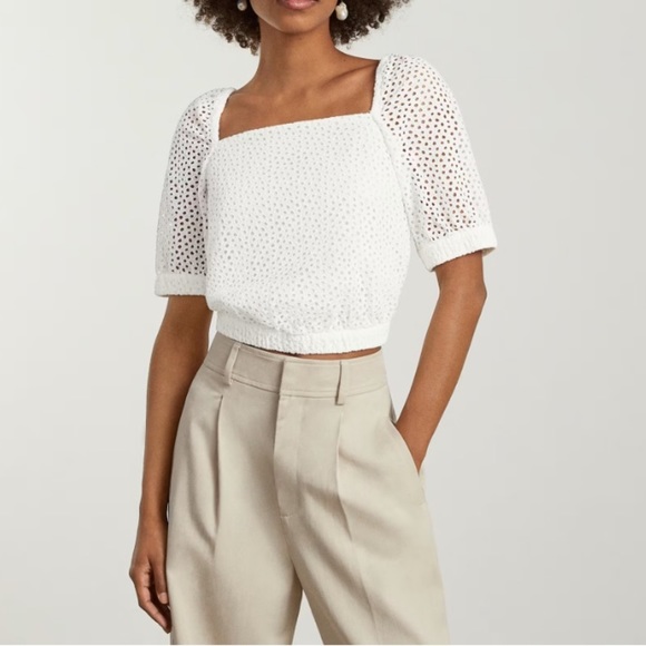 Everlane Tops - Everlane puff sleeve eyelet white top